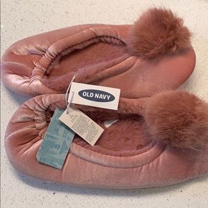 Old navy slippers. Never worn. NWT